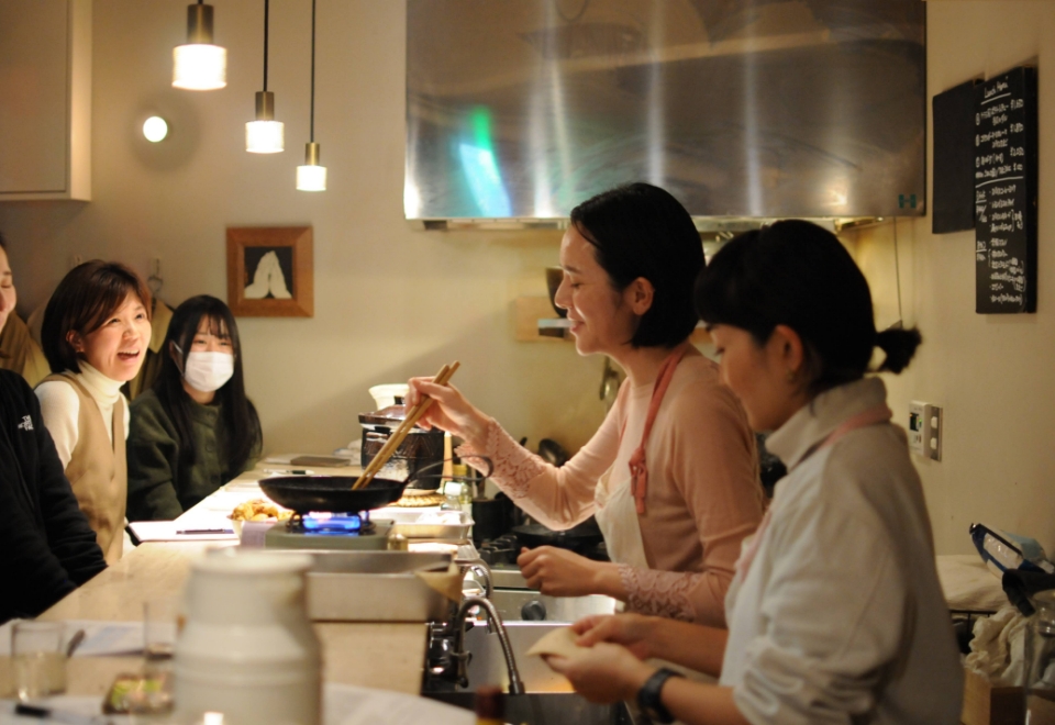 料理教室の風景